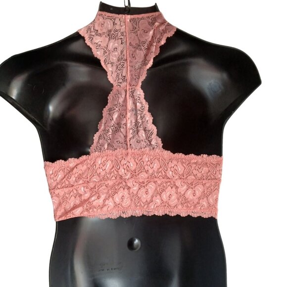 A-Shape  Wirefree Fine Intricate Peach Lace Halter Plunge Bralette Crop bra - Picture 5 of 7